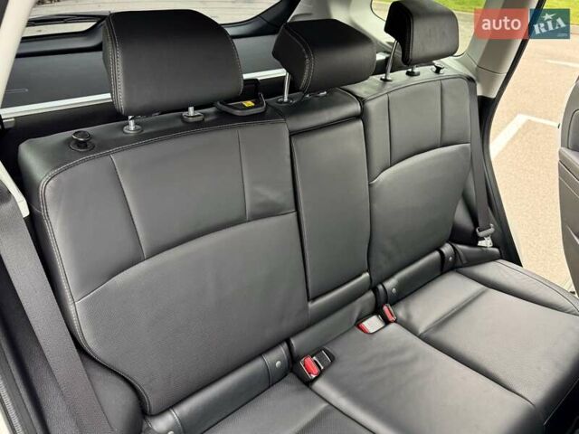 Белый Субару Форестер, объемом двигателя 2.5 л и пробегом 52 тыс. км за 24000 $, фото 33 на Automoto.ua