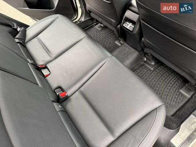 Белый Субару Форестер, объемом двигателя 2.5 л и пробегом 52 тыс. км за 24000 $, фото 32 на Automoto.ua