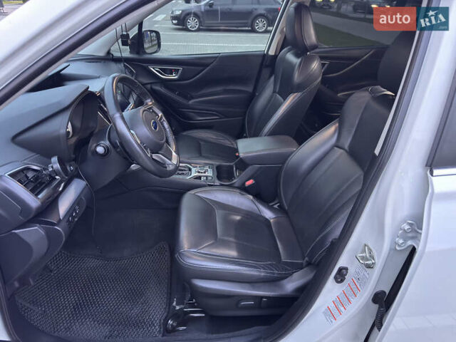 Білий Субару Forester, об'ємом двигуна 2.5 л та пробігом 112 тис. км за 27500 $, фото 8 на Automoto.ua