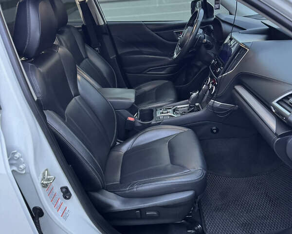 Білий Субару Forester, об'ємом двигуна 2.5 л та пробігом 112 тис. км за 27500 $, фото 12 на Automoto.ua
