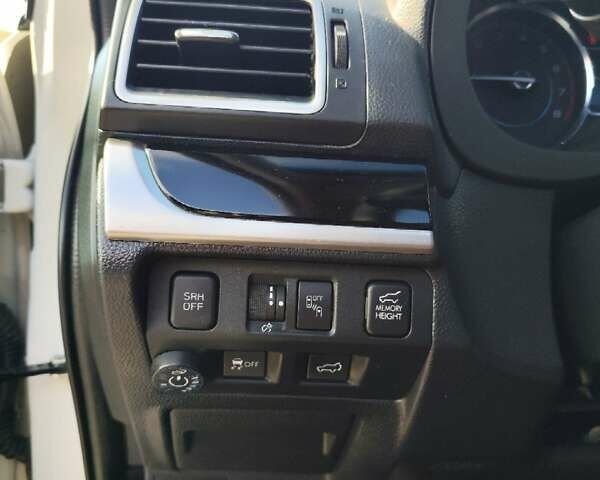 Белый Субару Форестер, объемом двигателя 2.5 л и пробегом 179 тыс. км за 17500 $, фото 19 на Automoto.ua