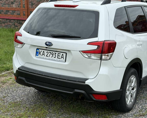 Білий Субару Forester, об'ємом двигуна 2.5 л та пробігом 85 тис. км за 14200 $, фото 4 на Automoto.ua