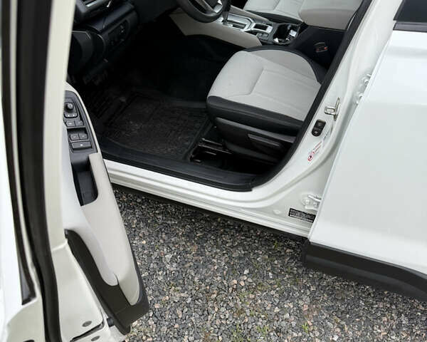 Білий Субару Forester, об'ємом двигуна 2.5 л та пробігом 85 тис. км за 14200 $, фото 23 на Automoto.ua