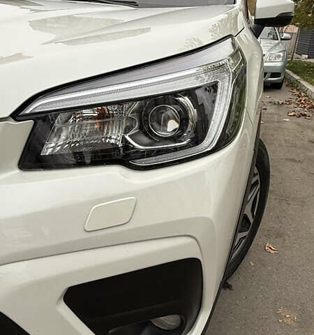 Белый Субару Форестер, объемом двигателя 2 л и пробегом 52 тыс. км за 27900 $, фото 9 на Automoto.ua