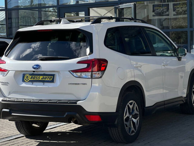 Білий Субару Forester, об'ємом двигуна 2.5 л та пробігом 59 тис. км за 19200 $, фото 5 на Automoto.ua