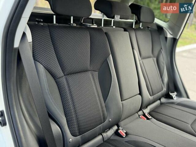 Белый Субару Форестер, объемом двигателя 2 л и пробегом 106 тыс. км за 27000 $, фото 70 на Automoto.ua