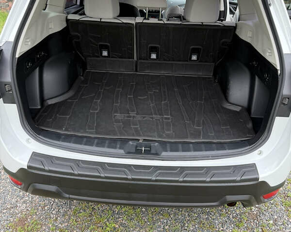 Білий Субару Forester, об'ємом двигуна 2.5 л та пробігом 85 тис. км за 14200 $, фото 21 на Automoto.ua