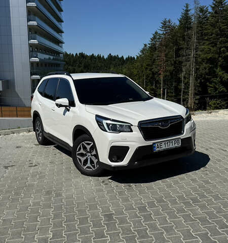 Белый Субару Форестер, объемом двигателя 2 л и пробегом 52 тыс. км за 27900 $, фото 20 на Automoto.ua