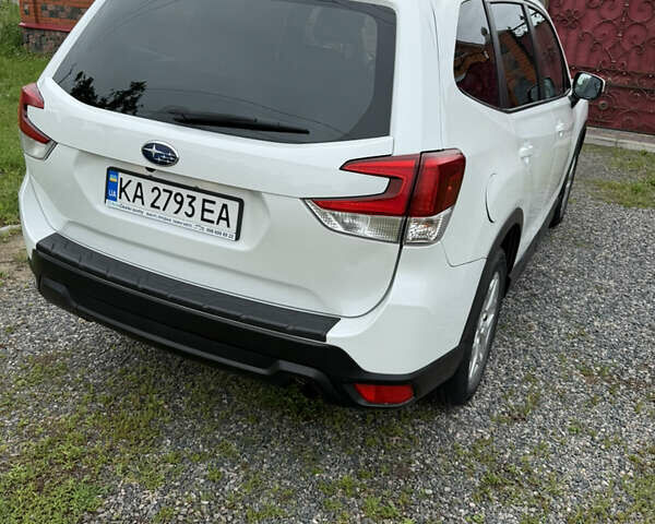 Білий Субару Forester, об'ємом двигуна 2.5 л та пробігом 85 тис. км за 14200 $, фото 22 на Automoto.ua