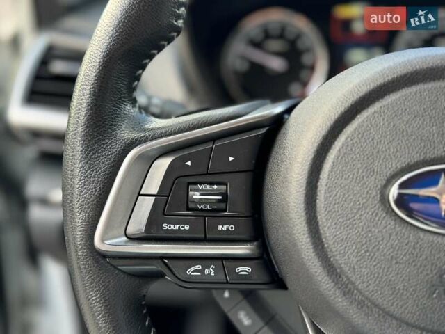 Белый Субару Форестер, объемом двигателя 2 л и пробегом 106 тыс. км за 27000 $, фото 44 на Automoto.ua