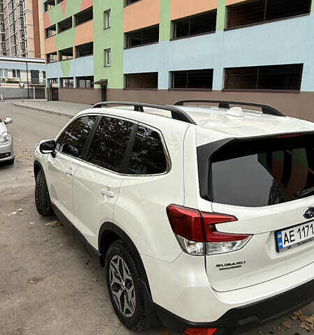 Белый Субару Форестер, объемом двигателя 2 л и пробегом 52 тыс. км за 27900 $, фото 8 на Automoto.ua