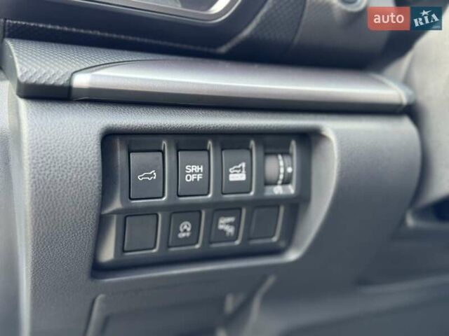 Белый Субару Форестер, объемом двигателя 2 л и пробегом 106 тыс. км за 27000 $, фото 41 на Automoto.ua