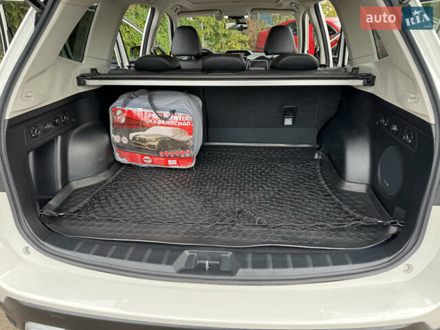Білий Субару Forester, об'ємом двигуна 2.5 л та пробігом 59 тис. км за 30000 $, фото 10 на Automoto.ua