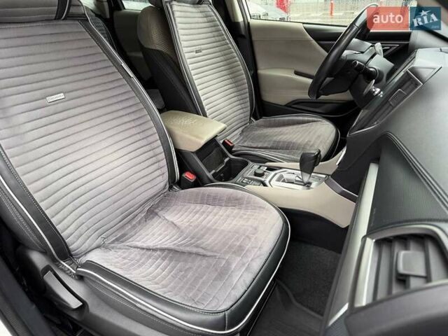 Белый Субару Форестер, объемом двигателя 2.5 л и пробегом 48 тыс. км за 19999 $, фото 25 на Automoto.ua