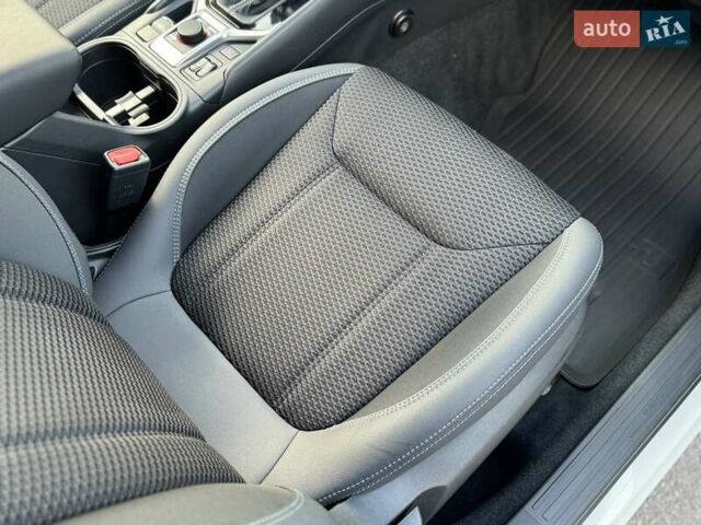 Белый Субару Форестер, объемом двигателя 2 л и пробегом 106 тыс. км за 27000 $, фото 76 на Automoto.ua