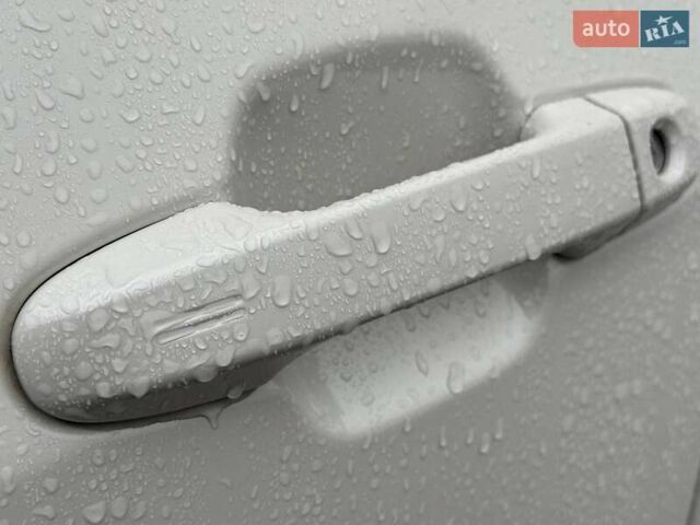 Белый Субару Форестер, объемом двигателя 2.5 л и пробегом 48 тыс. км за 19999 $, фото 9 на Automoto.ua