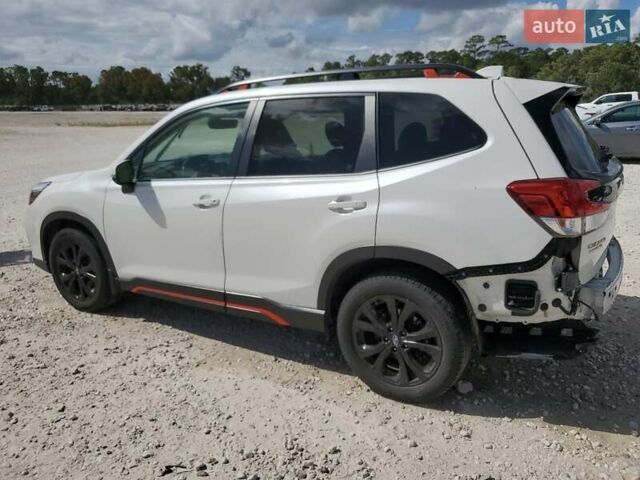 Белый Субару Форестер, объемом двигателя 0 л и пробегом 64 тыс. км за 3000 $, фото 1 на Automoto.ua