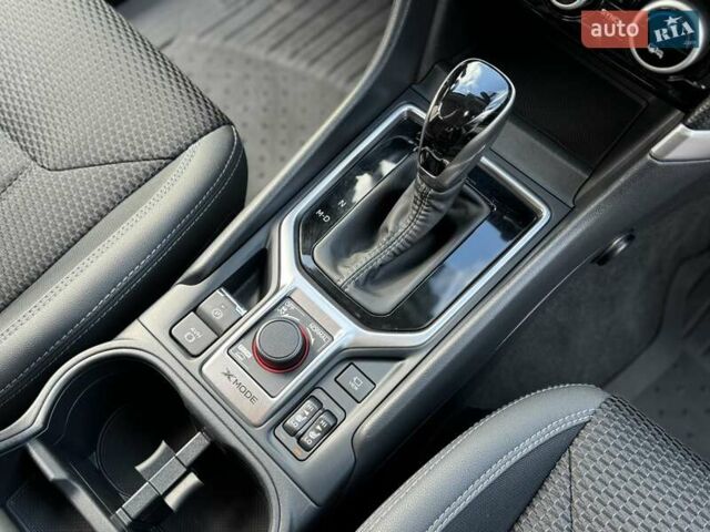 Белый Субару Форестер, объемом двигателя 2 л и пробегом 106 тыс. км за 27000 $, фото 81 на Automoto.ua