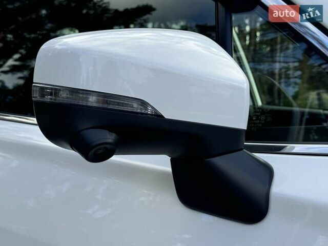 Белый Субару Форестер, объемом двигателя 2 л и пробегом 106 тыс. км за 27000 $, фото 30 на Automoto.ua