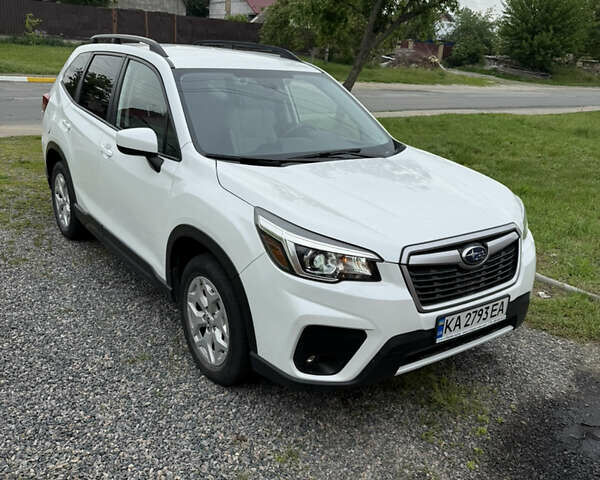 Білий Субару Forester, об'ємом двигуна 2.5 л та пробігом 85 тис. км за 14200 $, фото 1 на Automoto.ua