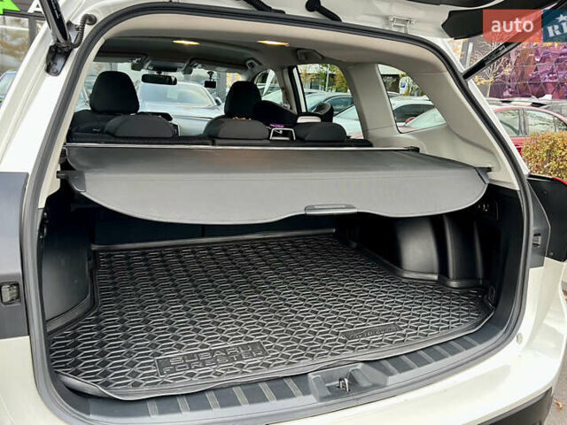 Білий Субару Forester, об'ємом двигуна 2 л та пробігом 51 тис. км за 27500 $, фото 49 на Automoto.ua