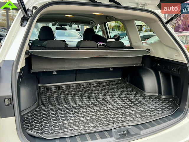 Білий Субару Forester, об'ємом двигуна 2 л та пробігом 51 тис. км за 27500 $, фото 50 на Automoto.ua