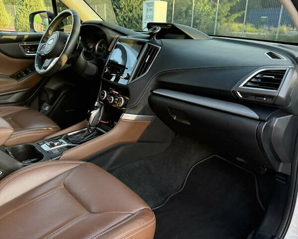 Белый Субару Форестер, объемом двигателя 2.5 л и пробегом 79 тыс. км за 30500 $, фото 14 на Automoto.ua