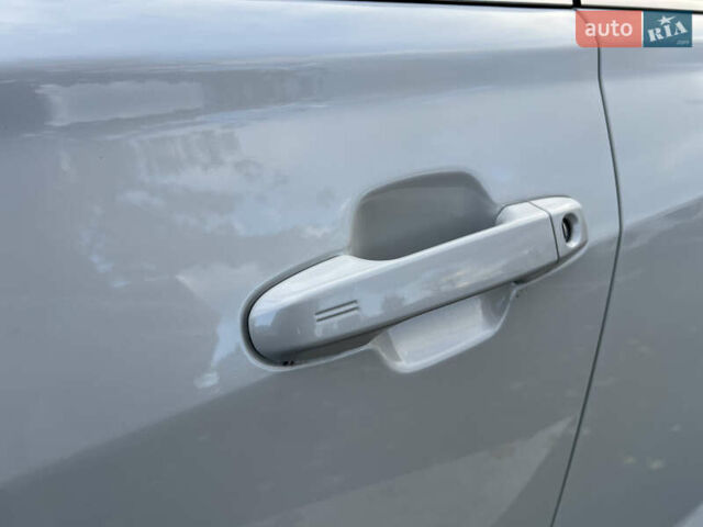 Белый Субару Форестер, объемом двигателя 2 л и пробегом 51 тыс. км за 27999 $, фото 15 на Automoto.ua