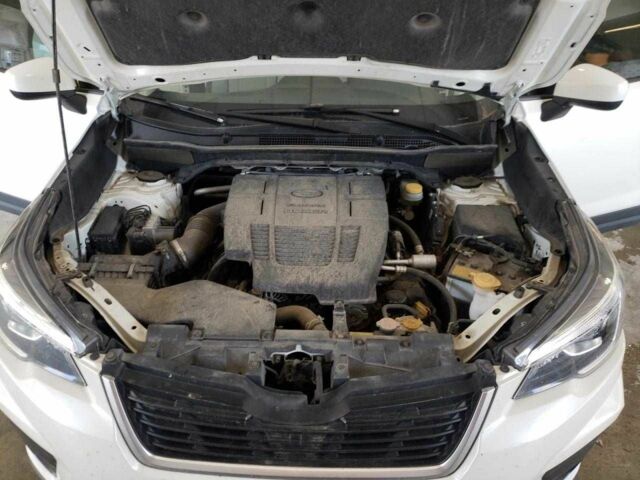 Белый Субару Форестер, объемом двигателя 2.5 л и пробегом 40 тыс. км за 15000 $, фото 6 на Automoto.ua