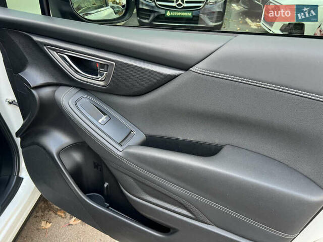 Білий Субару Forester, об'ємом двигуна 2 л та пробігом 51 тис. км за 27500 $, фото 45 на Automoto.ua
