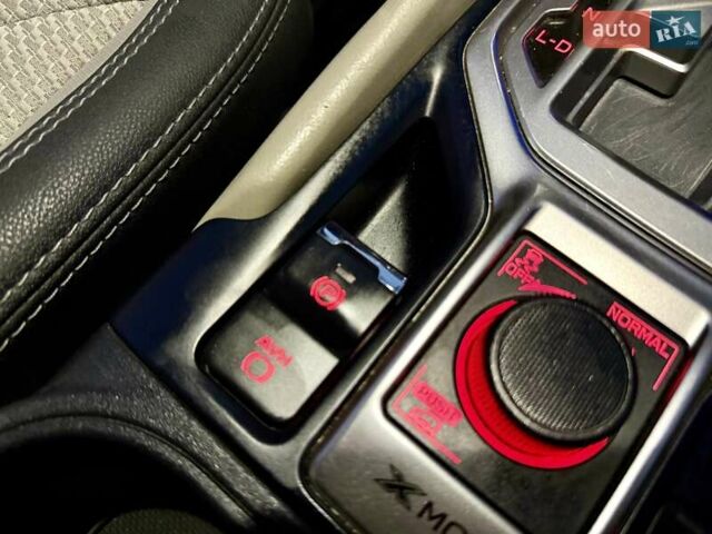 Белый Субару Форестер, объемом двигателя 2.5 л и пробегом 19 тыс. км за 16999 $, фото 51 на Automoto.ua