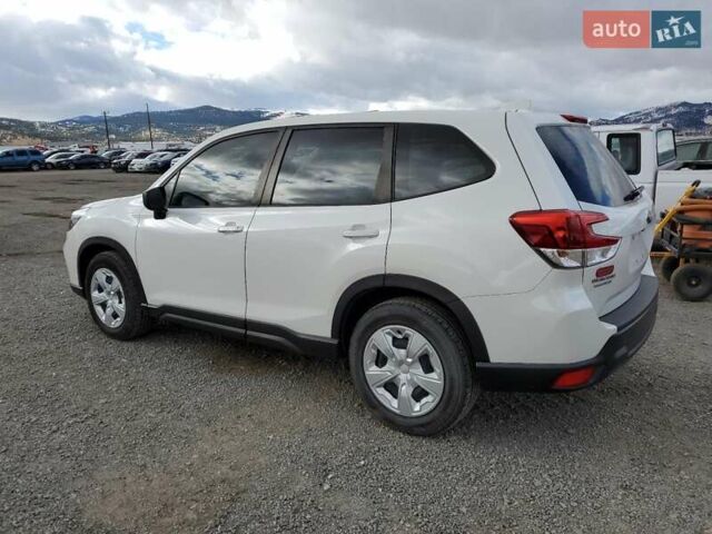 Белый Субару Форестер, объемом двигателя 0 л и пробегом 110 тыс. км за 3900 $, фото 1 на Automoto.ua