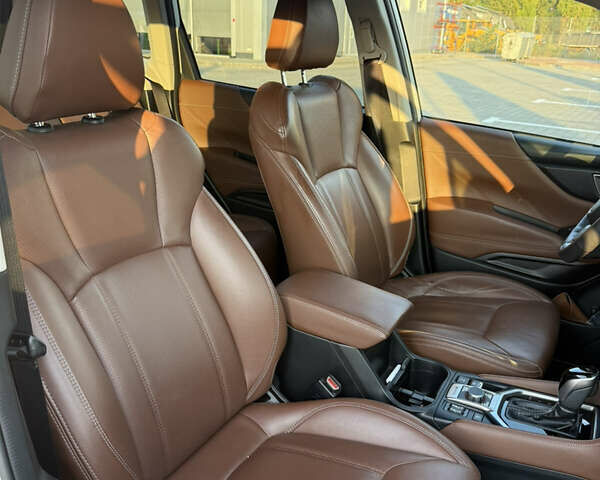 Белый Субару Форестер, объемом двигателя 2.5 л и пробегом 79 тыс. км за 30500 $, фото 17 на Automoto.ua