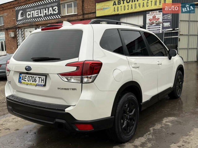 Білий Субару Forester, об'ємом двигуна 2.5 л та пробігом 75 тис. км за 18700 $, фото 7 на Automoto.ua