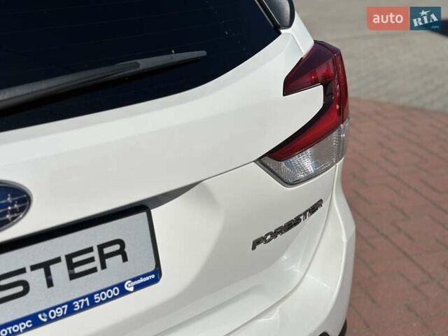 Білий Субару Forester, об'ємом двигуна 2.5 л та пробігом 79 тис. км за 28333 $, фото 13 на Automoto.ua