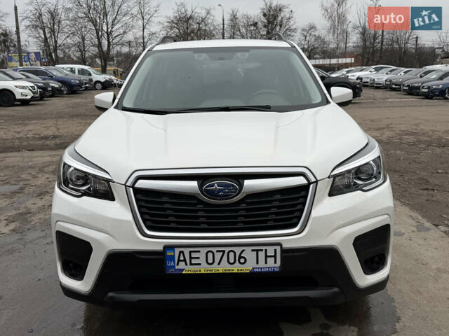 Білий Субару Forester, об'ємом двигуна 2.5 л та пробігом 75 тис. км за 18700 $, фото 3 на Automoto.ua