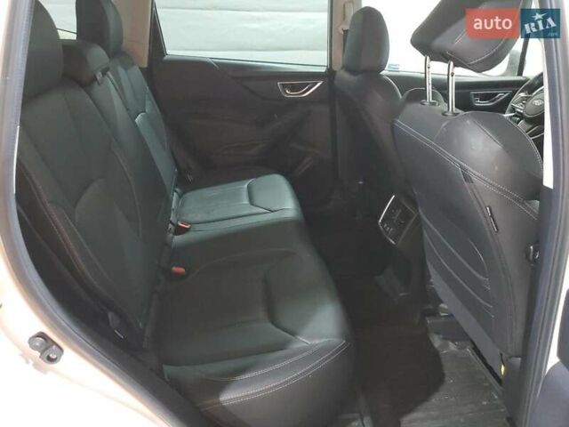 Белый Субару Форестер, объемом двигателя 2.5 л и пробегом 134 тыс. км за 5500 $, фото 10 на Automoto.ua