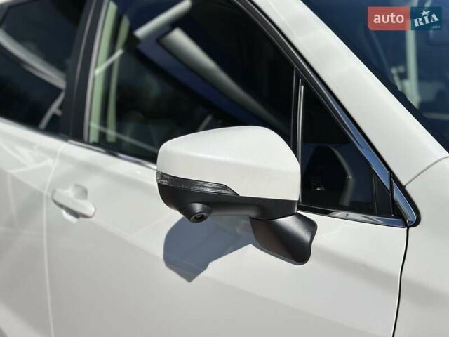 Білий Субару Forester, об'ємом двигуна 2.5 л та пробігом 79 тис. км за 28333 $, фото 5 на Automoto.ua