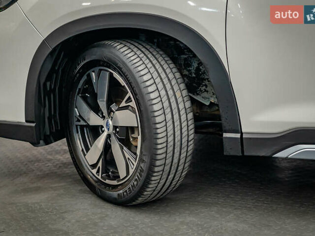 Субару Форестер 2020 в Киеве на Automoto.ua Белый Субару Форестер, объемом двигателя 2.5 л и пробегом 108 тыс. км за 27845 $, фото 7 на Automoto.ua