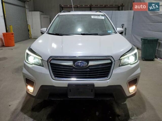 Белый Субару Форестер, объемом двигателя 2.5 л и пробегом 134 тыс. км за 5500 $, фото 4 на Automoto.ua