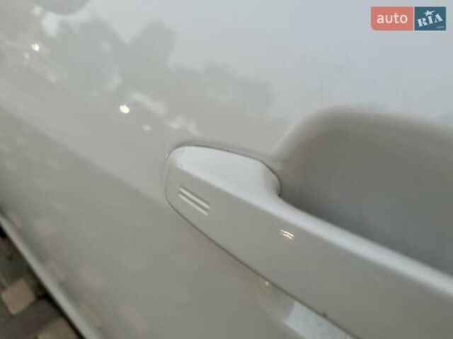 Белый Субару Форестер, объемом двигателя 2.5 л и пробегом 19 тыс. км за 16999 $, фото 25 на Automoto.ua