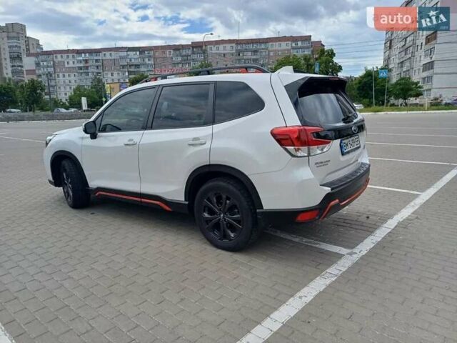 Белый Субару Форестер, объемом двигателя 2.5 л и пробегом 70 тыс. км за 21000 $, фото 5 на Automoto.ua