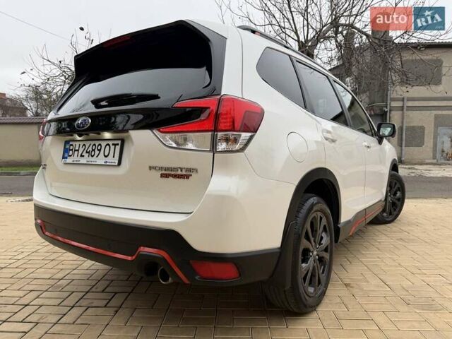 Белый Субару Форестер, объемом двигателя 2.5 л и пробегом 60 тыс. км за 25500 $, фото 2 на Automoto.ua