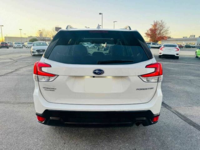 Белый Субару Форестер, объемом двигателя 2.5 л и пробегом 29 тыс. км за 15500 $, фото 6 на Automoto.ua