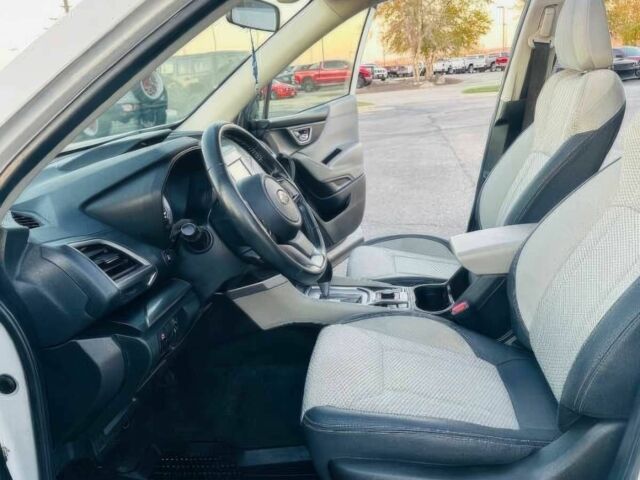 Белый Субару Форестер, объемом двигателя 2.5 л и пробегом 29 тыс. км за 15500 $, фото 10 на Automoto.ua