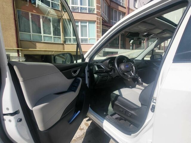 Білий Субару Forester, об'ємом двигуна 2.5 л та пробігом 24 тис. км за 21000 $, фото 20 на Automoto.ua