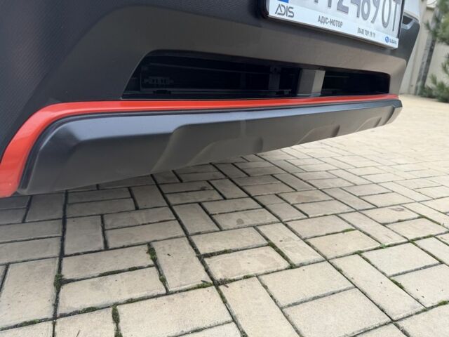 Белый Субару Форестер, объемом двигателя 2.5 л и пробегом 60 тыс. км за 25500 $, фото 3 на Automoto.ua