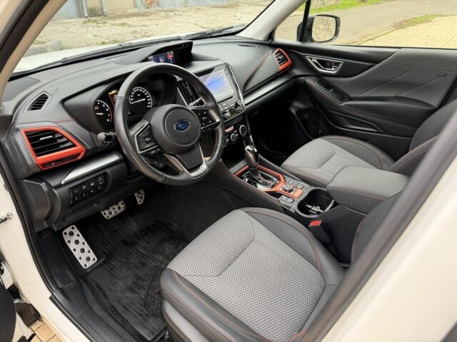 Белый Субару Форестер, объемом двигателя 2.5 л и пробегом 60 тыс. км за 25500 $, фото 15 на Automoto.ua