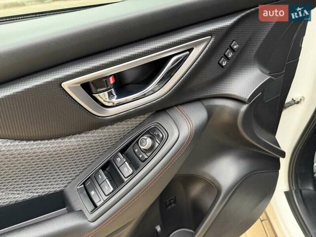 Белый Субару Форестер, объемом двигателя 2.5 л и пробегом 60 тыс. км за 25500 $, фото 38 на Automoto.ua