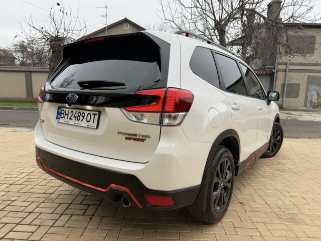 Белый Субару Форестер, объемом двигателя 2.5 л и пробегом 60 тыс. км за 25500 $, фото 1 на Automoto.ua